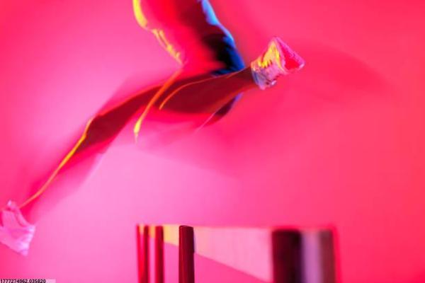 靖西羽毛球体育培训班收费标准(图1)